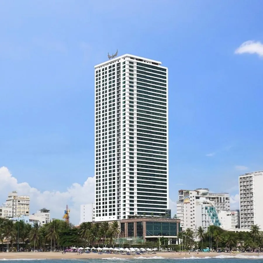 Phi Yen 60 Tran Phu Apartment 나트랑