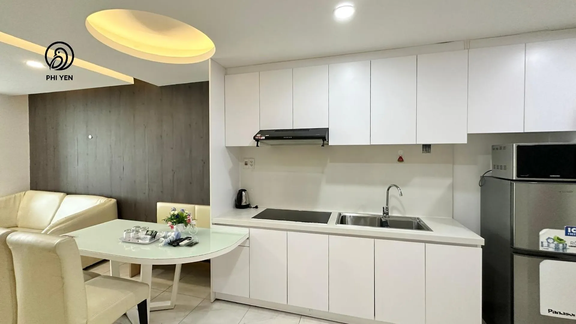 Phi Yen 60 Tran Phu Apartment 나트랑 0*,  베트남