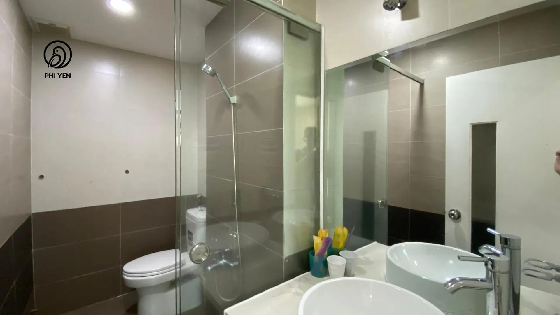 Phi Yen 60 Tran Phu Apartment 나트랑