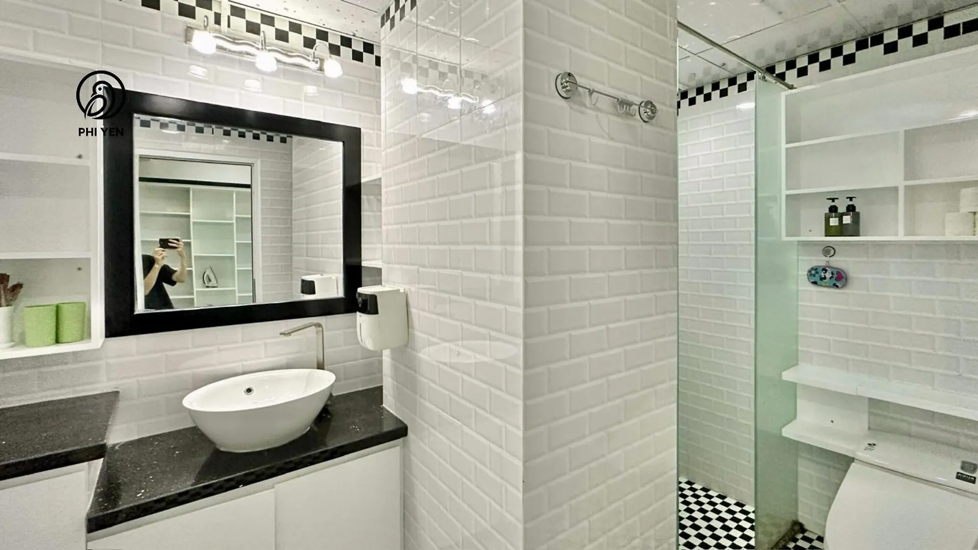 Phi Yen 60 Tran Phu Apartment 나트랑 0*,  베트남