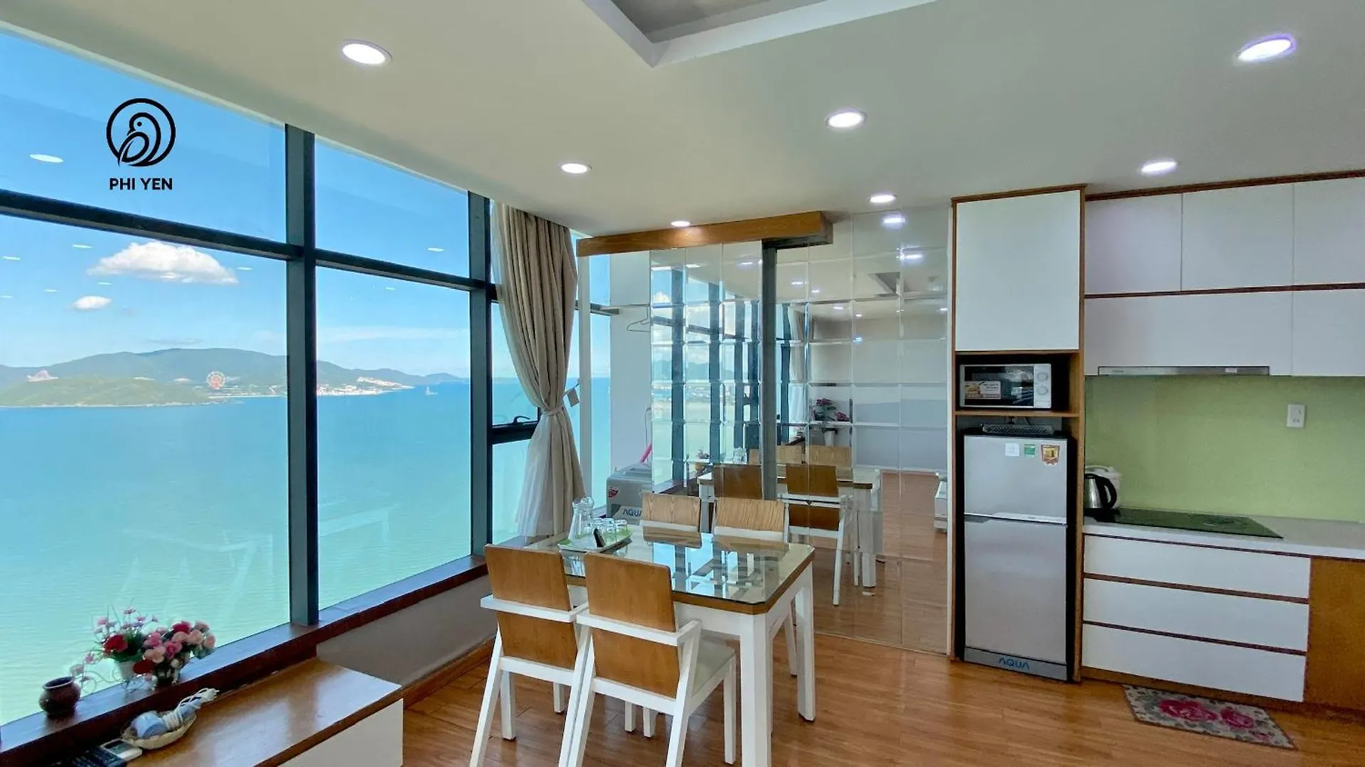Phi Yen 60 Tran Phu Apartment 나트랑