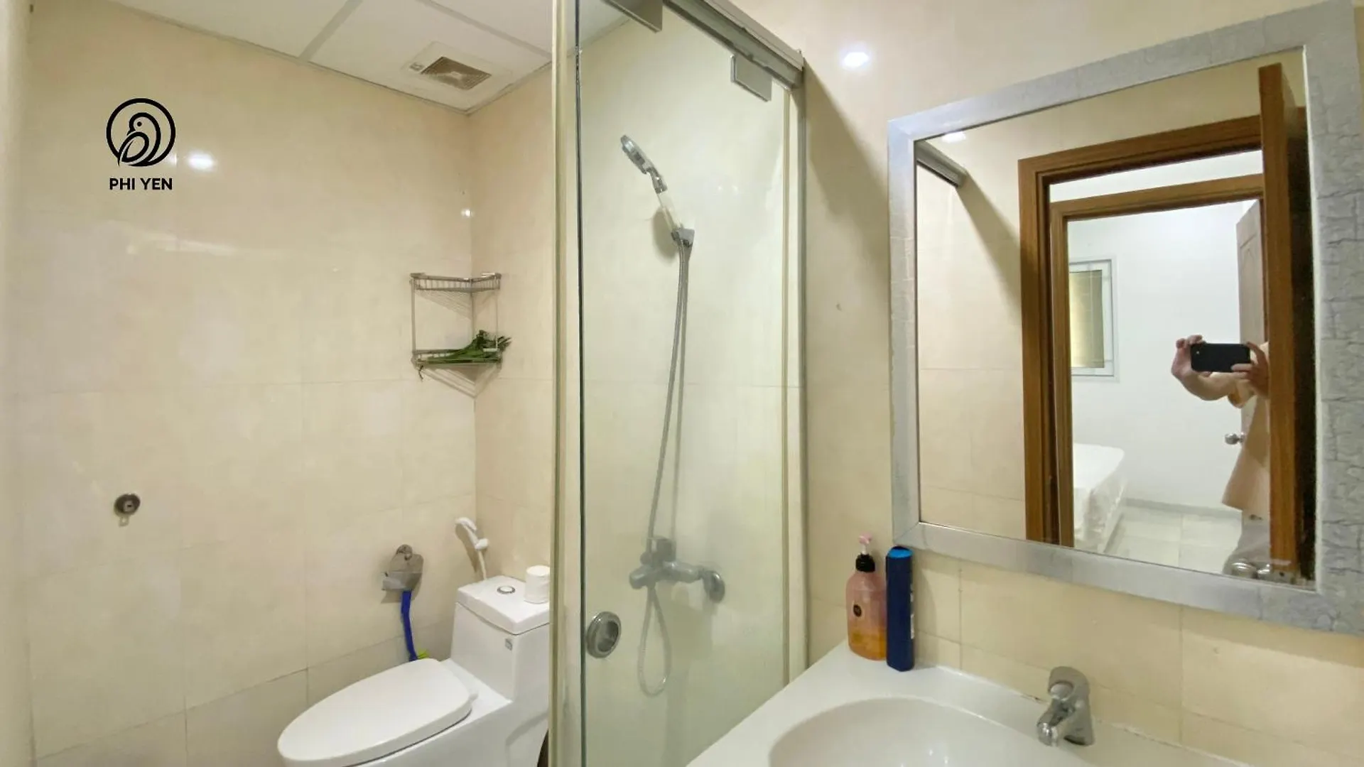 Phi Yen 60 Tran Phu Apartment 나트랑