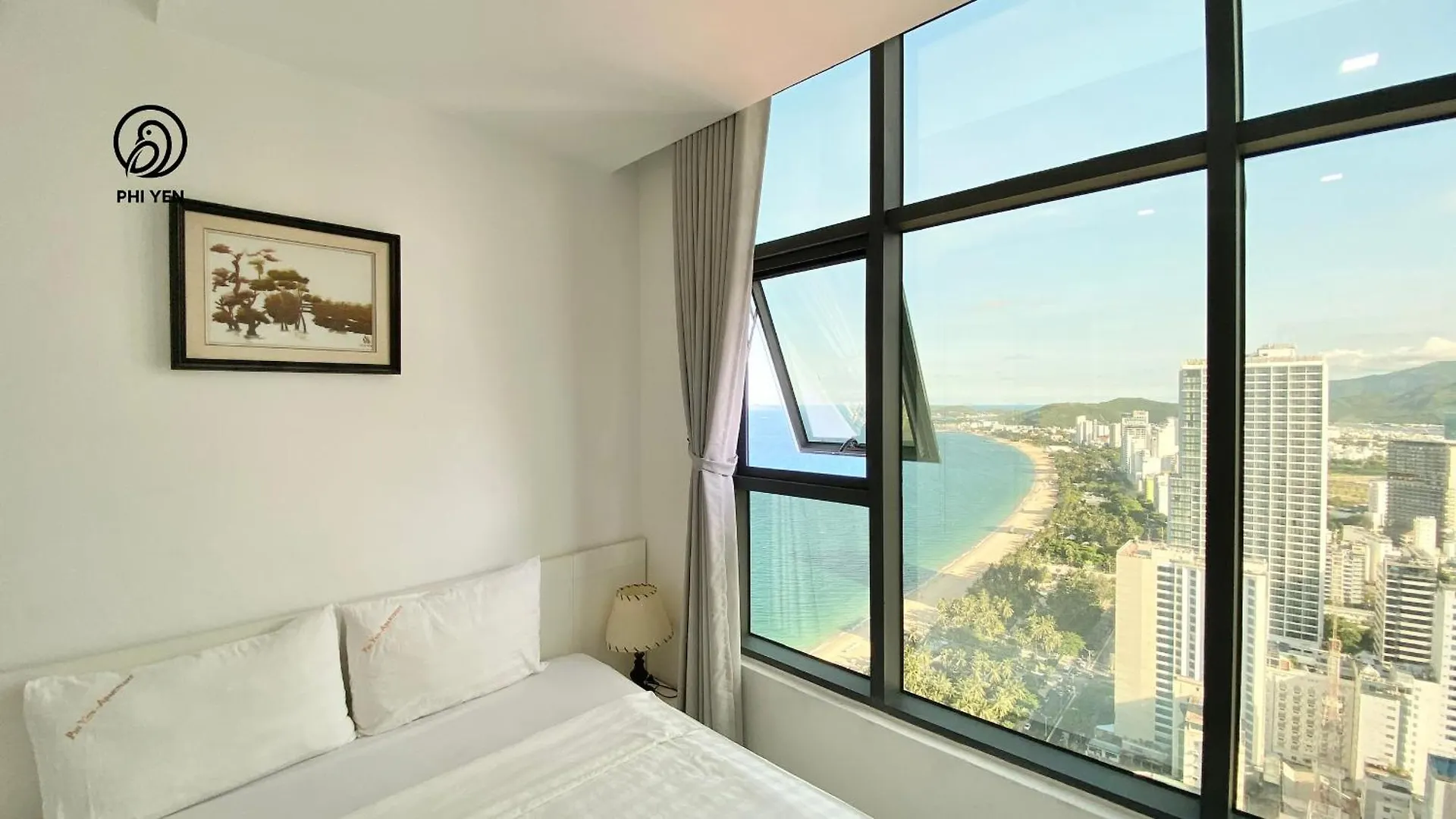 Phi Yen 60 Tran Phu Apartment 나트랑