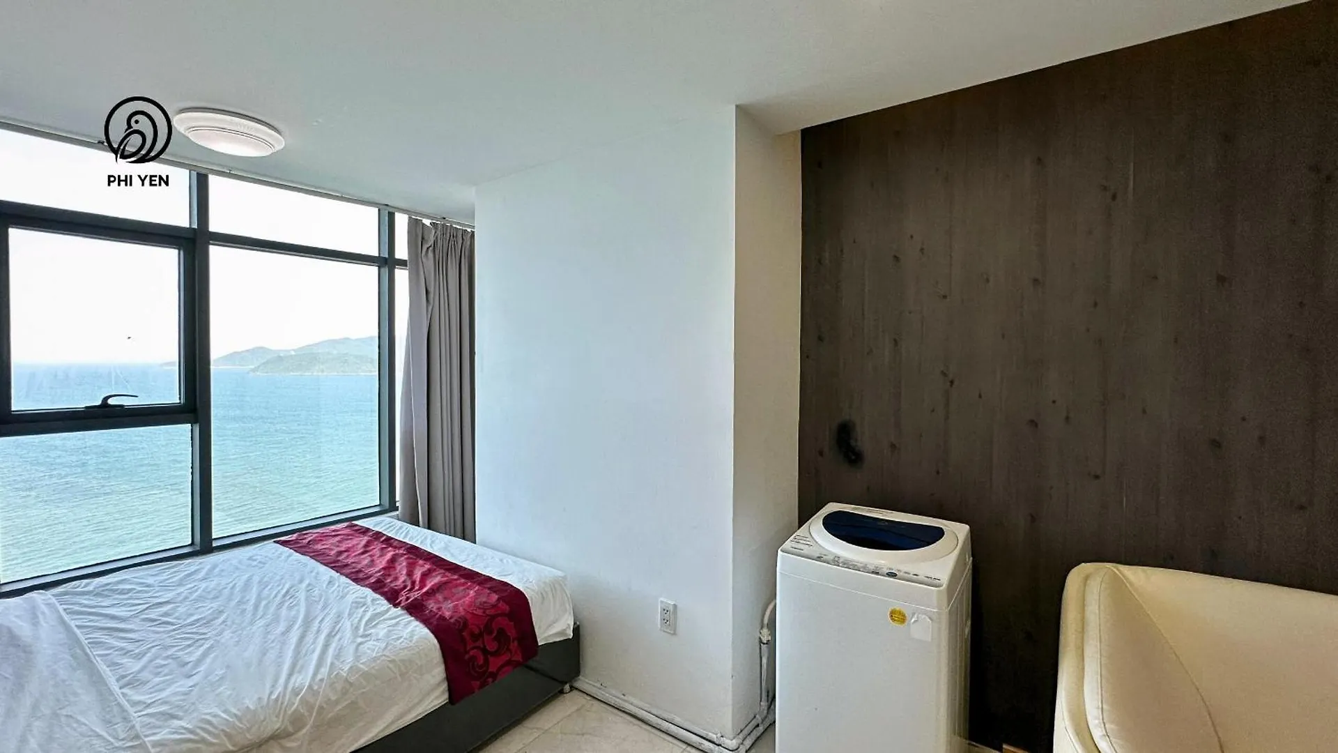 Phi Yen 60 Tran Phu Apartment 나트랑