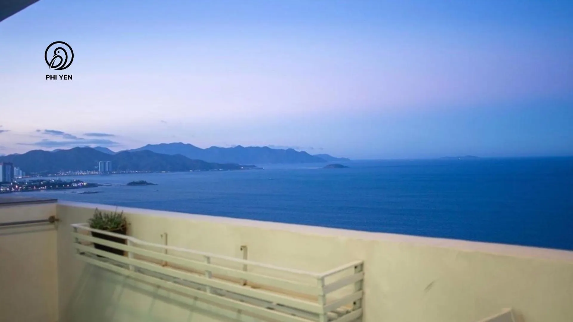 Phi Yen 60 Tran Phu Apartment 나트랑 베트남